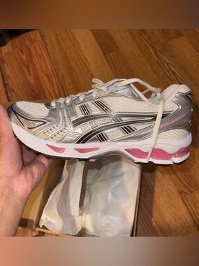 Asics Gel Kayano 14 “Sweet Pink”